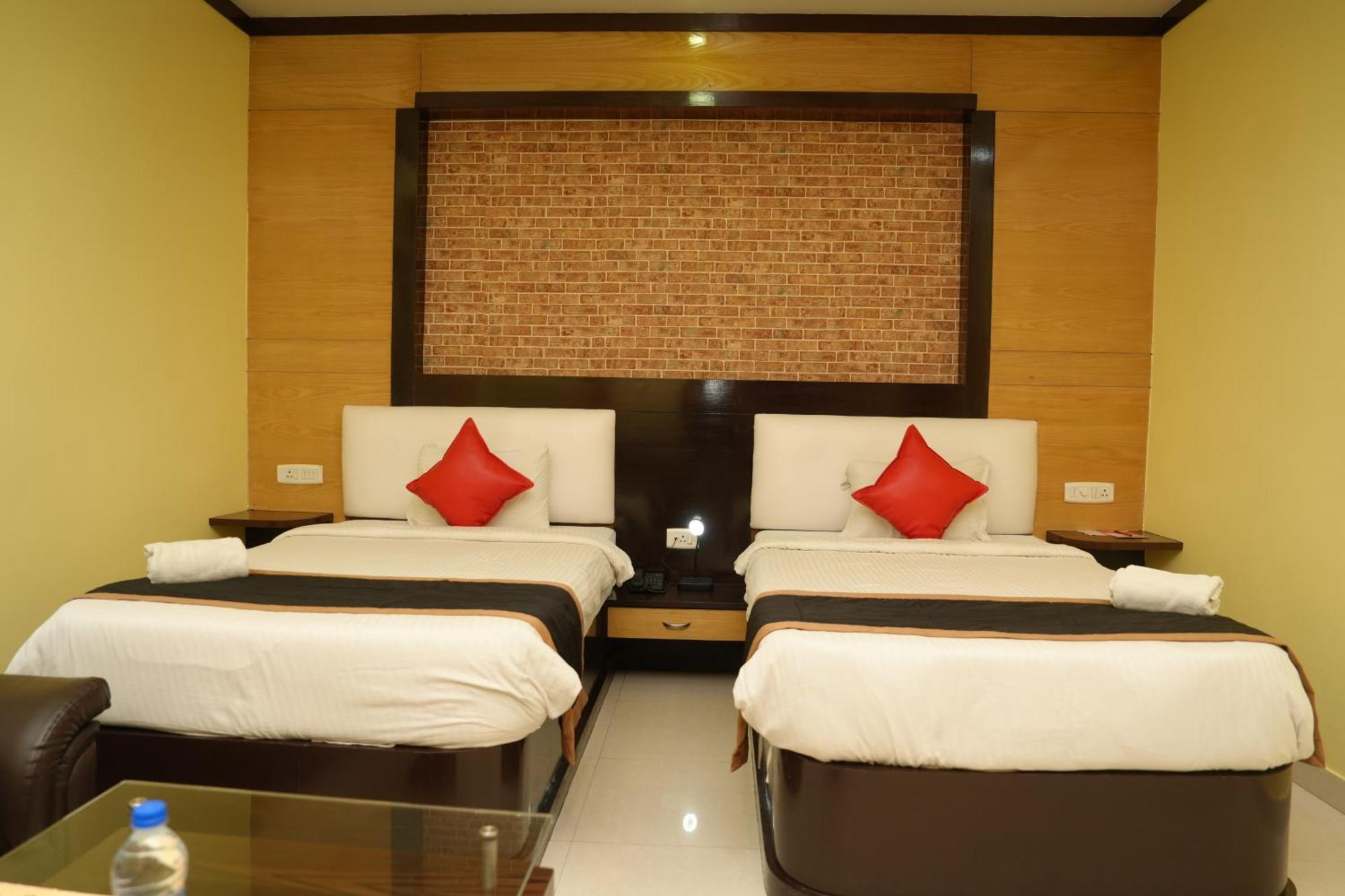 Hotel Sonar Tori
