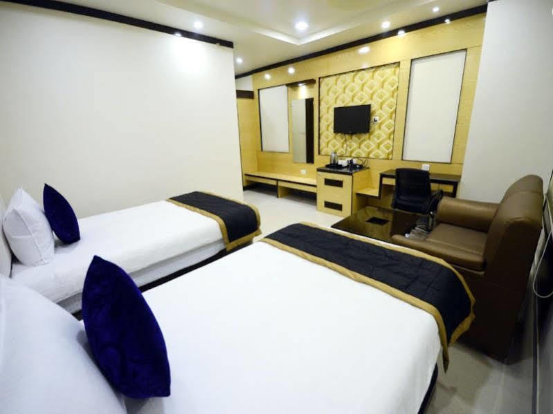 Sonar Tori Hotel 3*